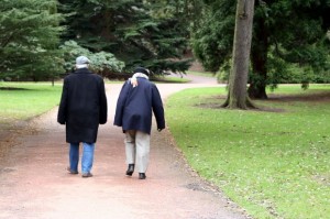 oldcouplewalking